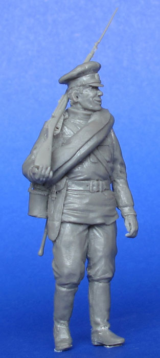 MasterClub 1/35 Russian Army Soldier in WWI Resin Figure 35121 