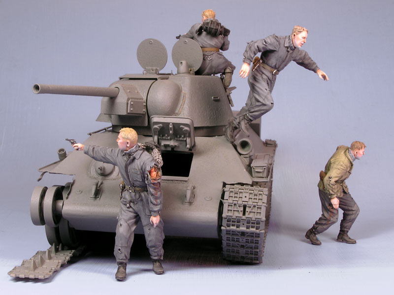 1:35 WW2 Soviet Tank Crew 3 Figures High Quality Resin Kit 